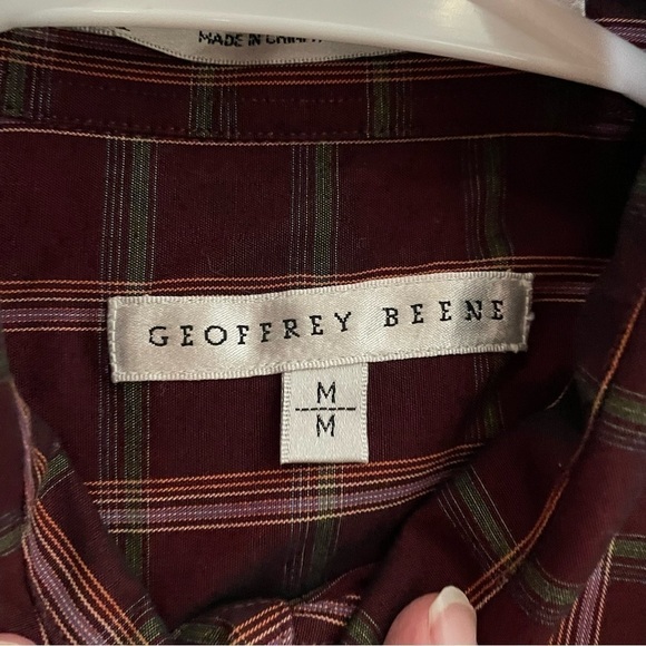 GEOFFREY Beene Long Sleeve Button Down Plaid Shirt - Size Medium - Picture 8 of 9